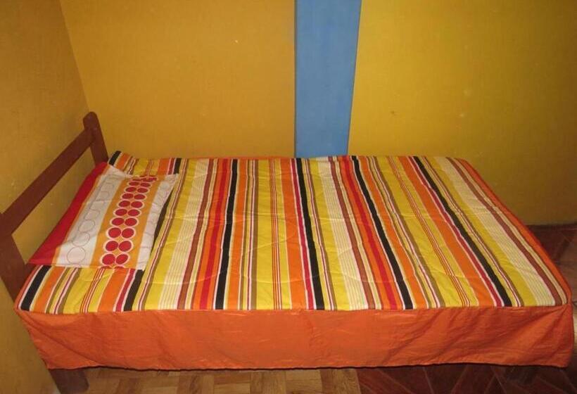 هاستل Nery Lodging