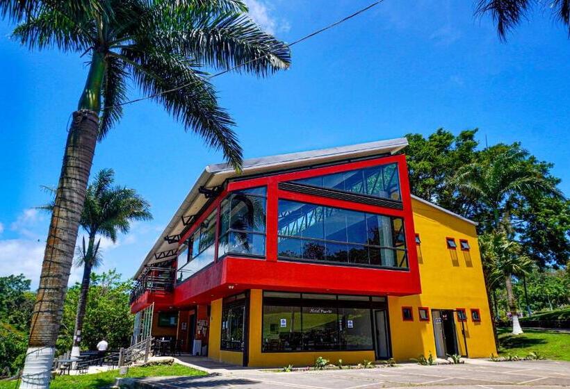 酒店 Puerto San Luis