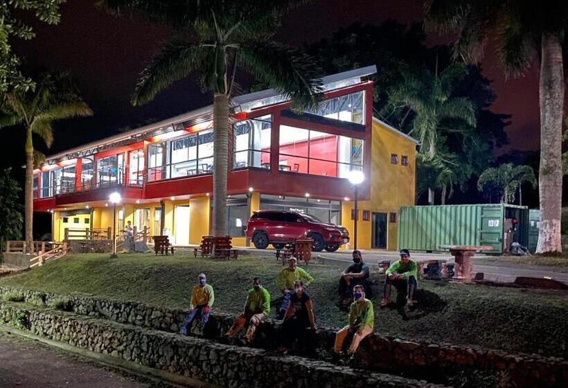 酒店 Puerto San Luis