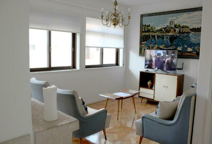 膳宿费 Family Espinho Porto Guesthouse