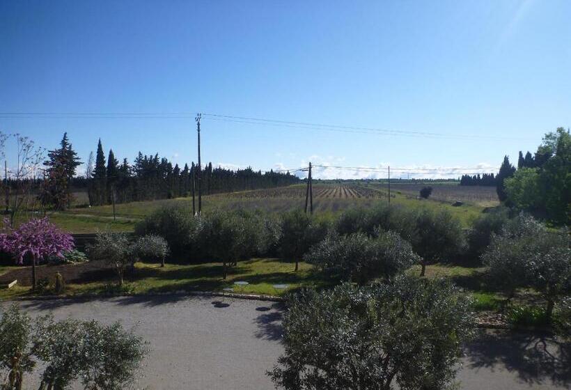 Le Mas De Gleyzes B&b De Charme
