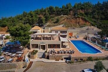 هتل Alonissos Beach Bungalows And Suites