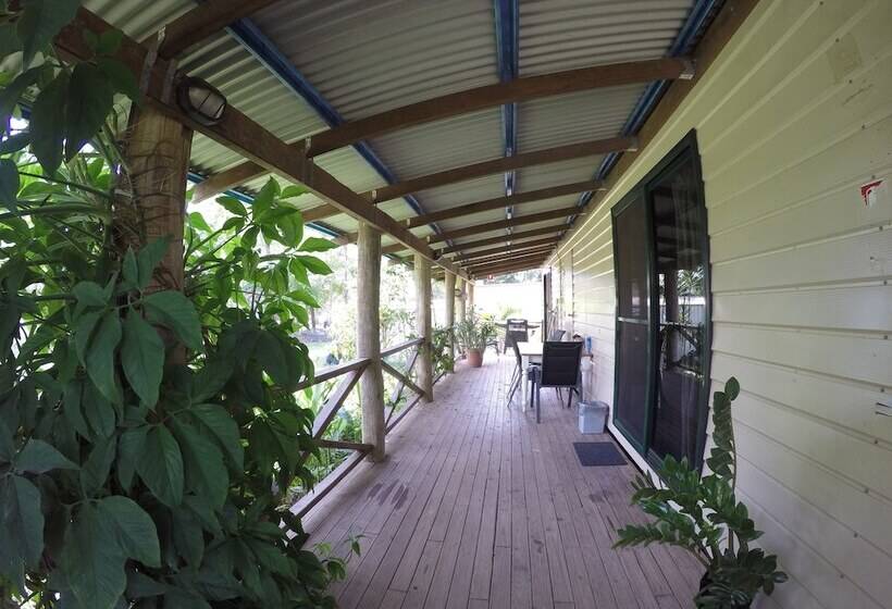 هتل Anchorage Weipa Budget Accommodation