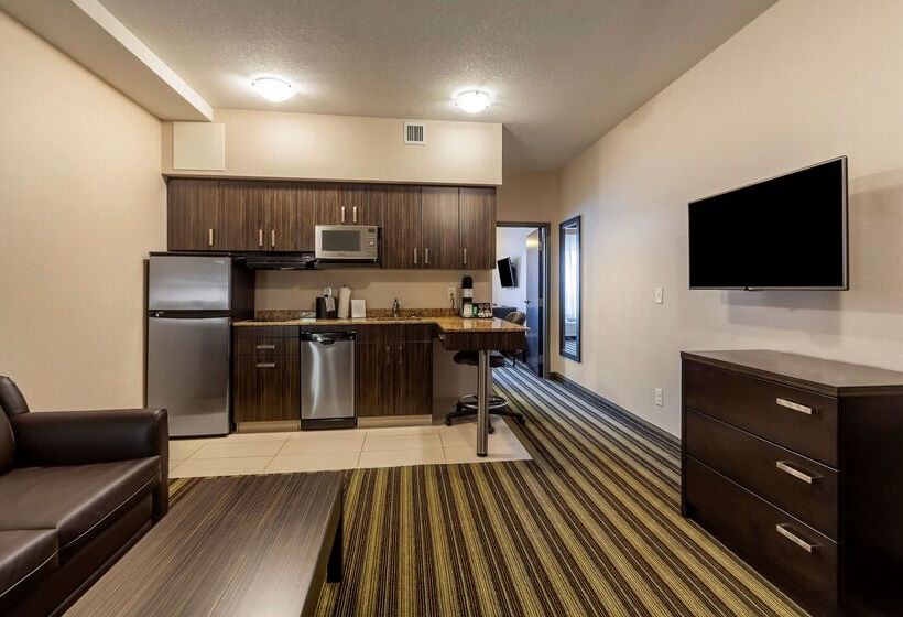 Отель Best Western Plus Drayton Valley All Suites