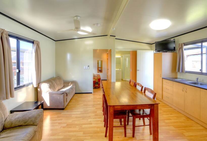 فندق Big4 Toowoomba Garden City Holiday Park