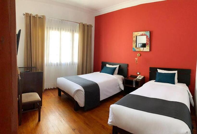 ホテル Boutique Selva Alegre