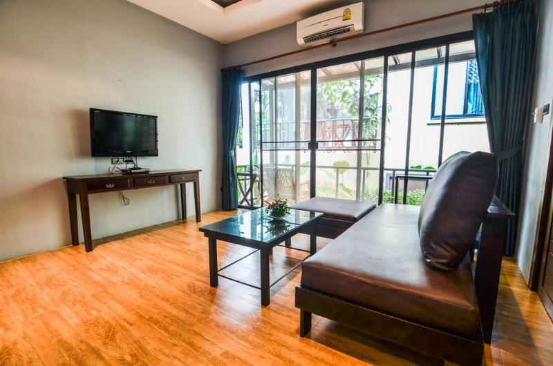 هتل Cocoville Phuket Sha Plus