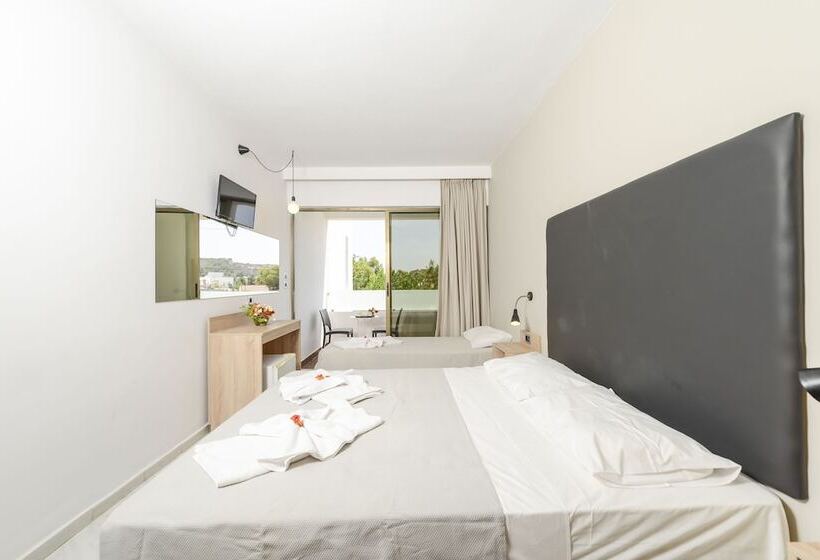 هتل Evita Resort