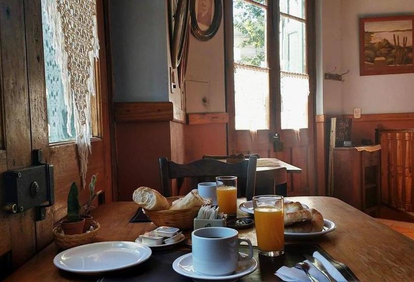 فندق Hostería Restaurante Del Puerto