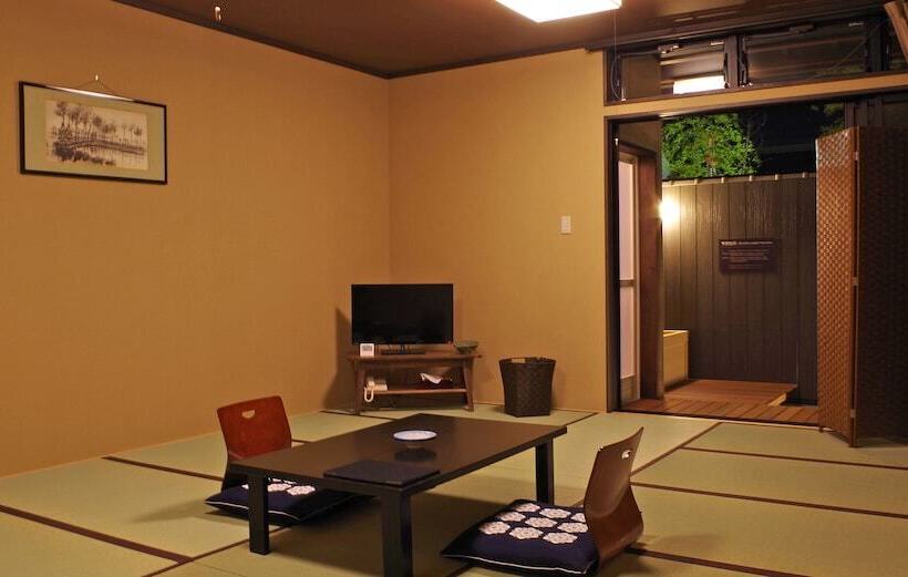 فندق Katsuragi Onsen Happuu No Yu