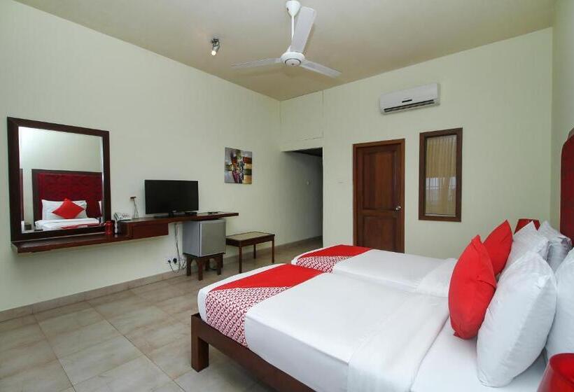 Отель Maresia Beach Villa