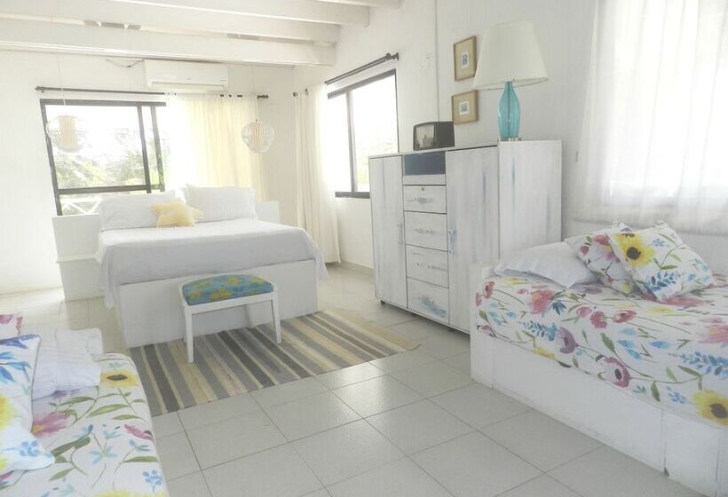 Fotos del hotel Ocean View Sai:  16