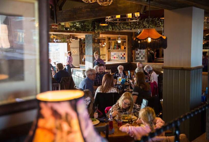 酒店 The Coniston Inn   The Inn Collection Group