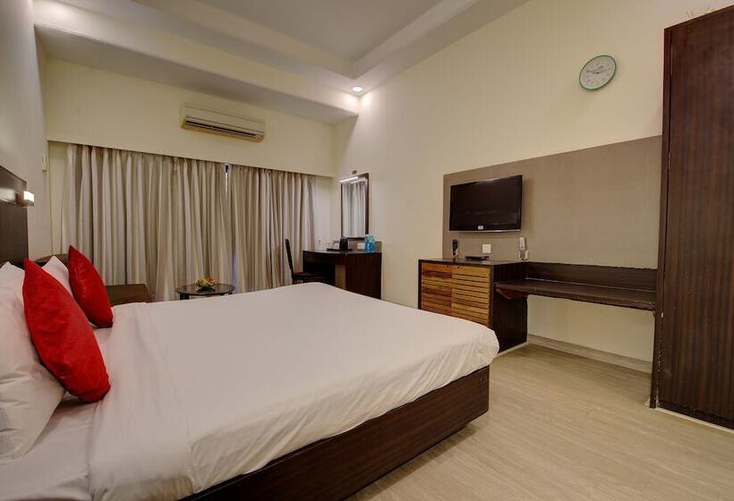 Khanvel Resort