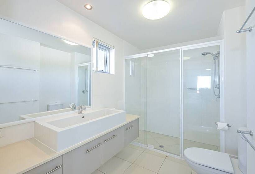 On The Beach Resort Bribie Island