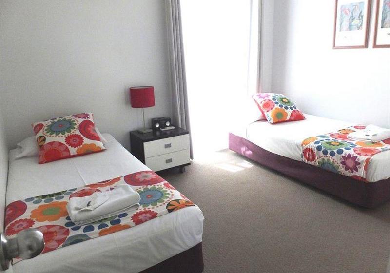 The Shores Holiday Apartments