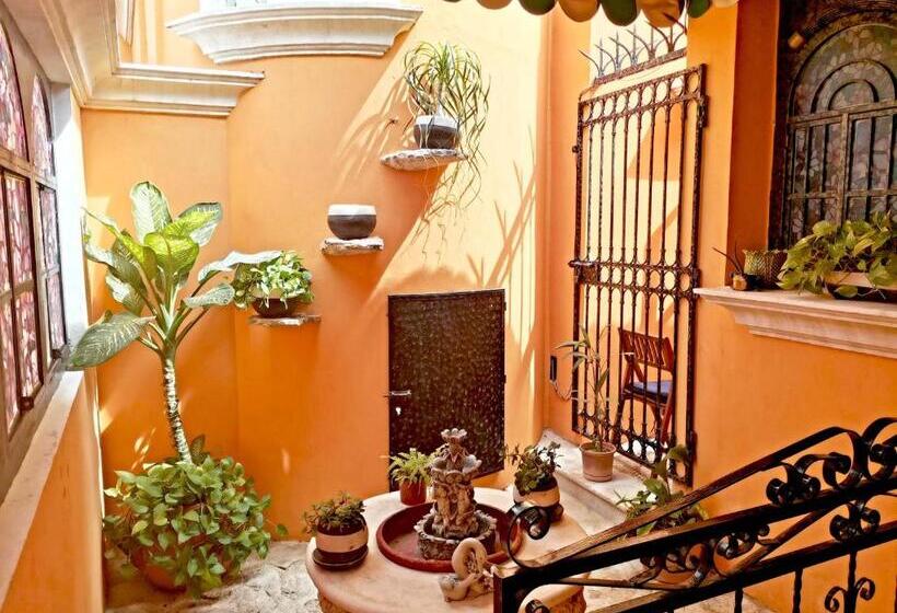 Fotos del hotel Capital O Casa Mallorca:  18