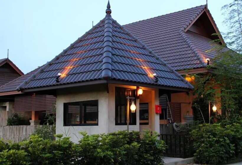 هتل Chalicha Resort