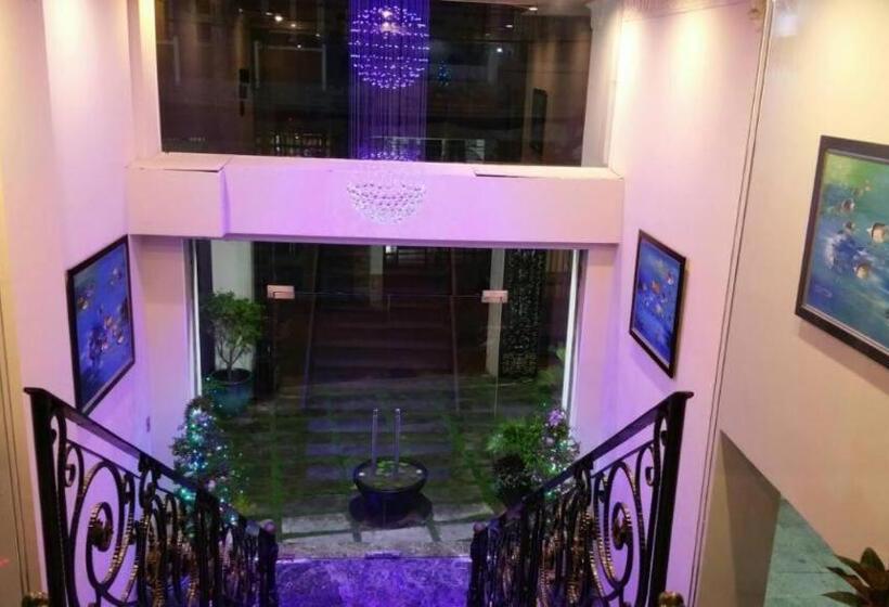 Fotos del hotel Edenroc:  39