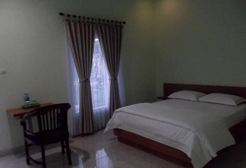 هتل Komodo Boutique