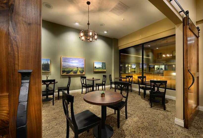 فندق Maison Yakima Tapestry Collection By Hilton
