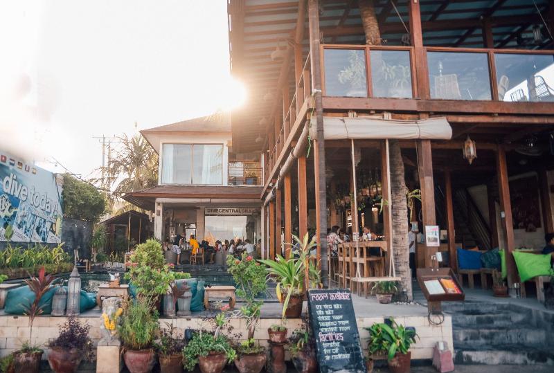 Pesona Beach Resort & Spa