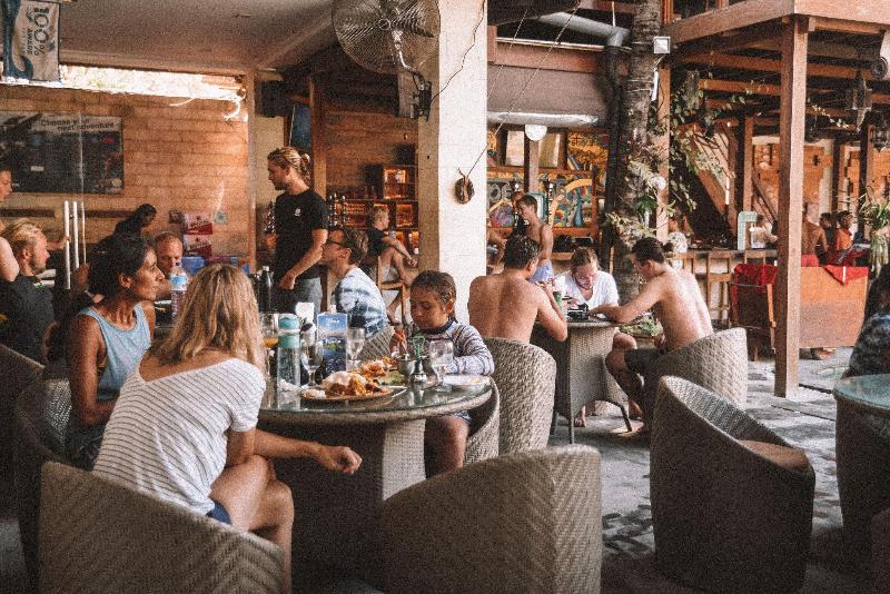 Fotos del hotel Pesona Beach Resort & Spa:  5