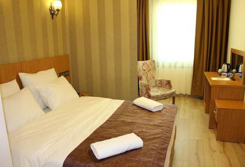 Fotos del hotel Realist:  8