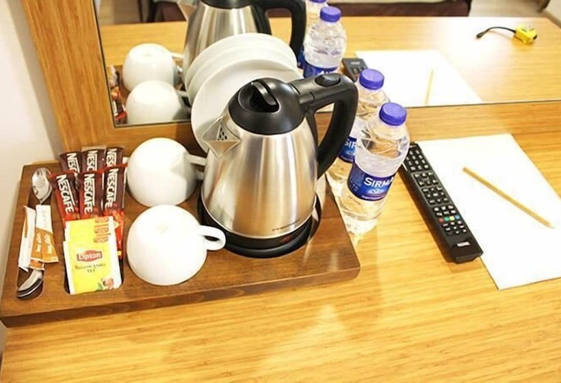 Fotos del hotel Realist:  11