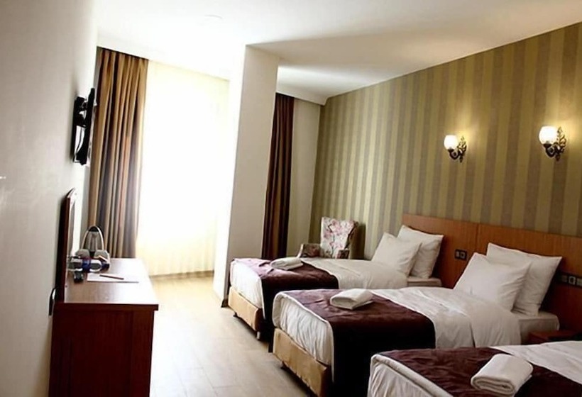 Fotos del hotel Realist:  12