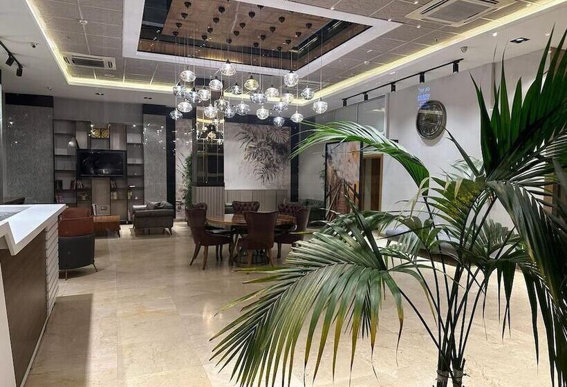 Fotos del hotel Realist:  14