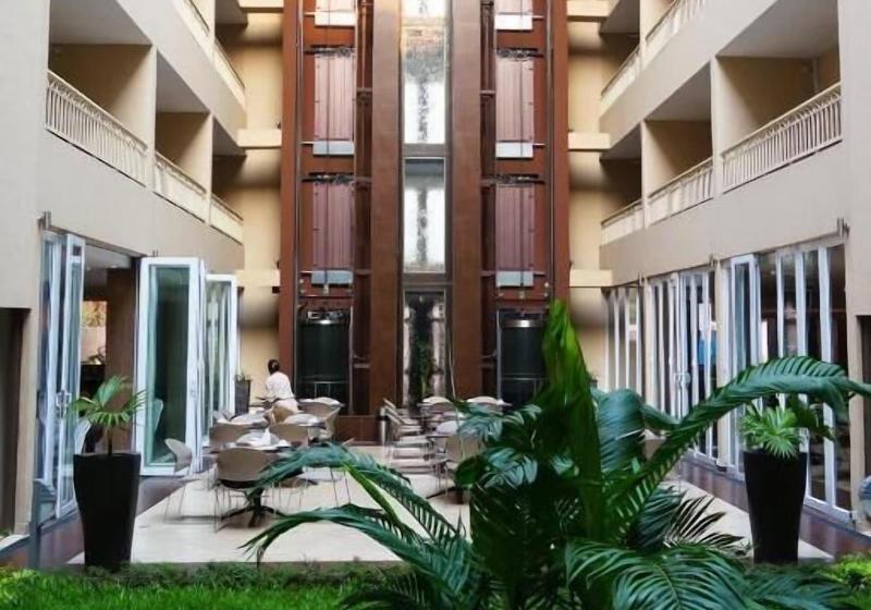 هتل Royal Kinshasa