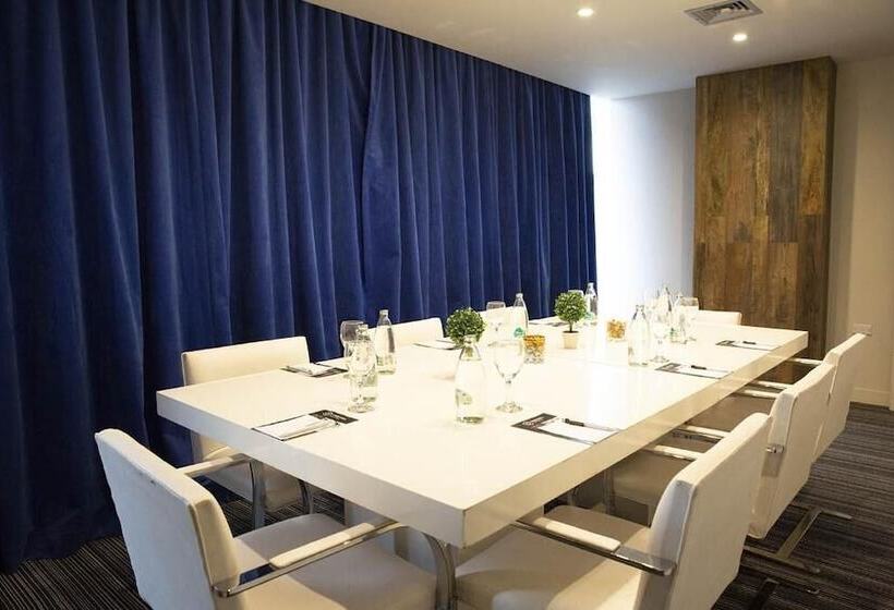 Fotos del hotel Urbanica The Libertador:  33