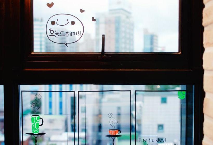 ペンション Y S House Hostel