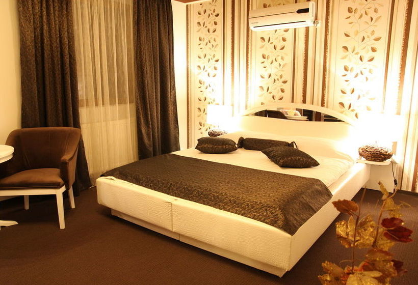 پانسیون Rixo`s Guesthouse