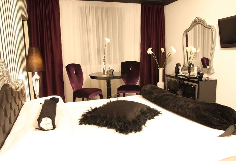 پانسیون Rixo`s Guesthouse