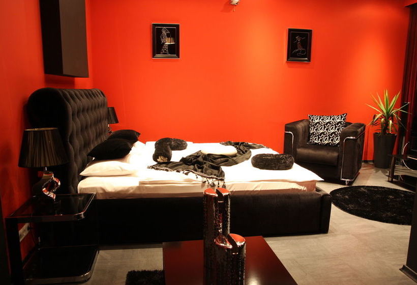 پانسیون Rixo`s Guesthouse