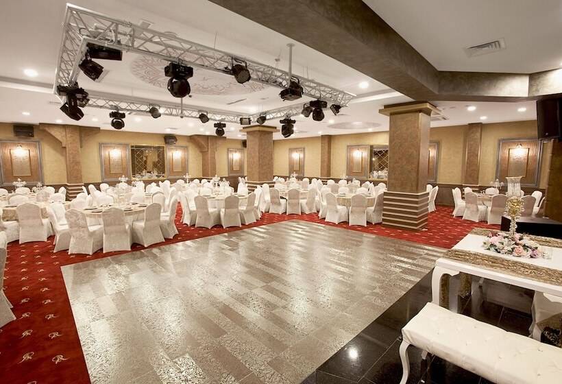 Fotos del hotel The Rise Aron Business  Merter:  18