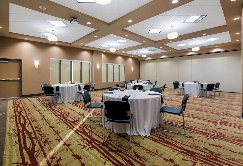 Fotos del hotel Wyndham Garden Calgary Airport:  30