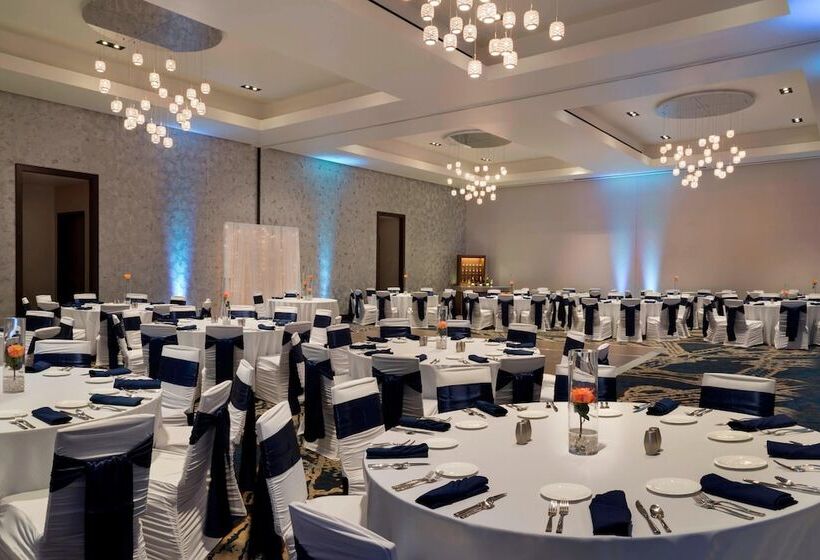 هتل Buffalo Marriott At Lecom Harborcenter