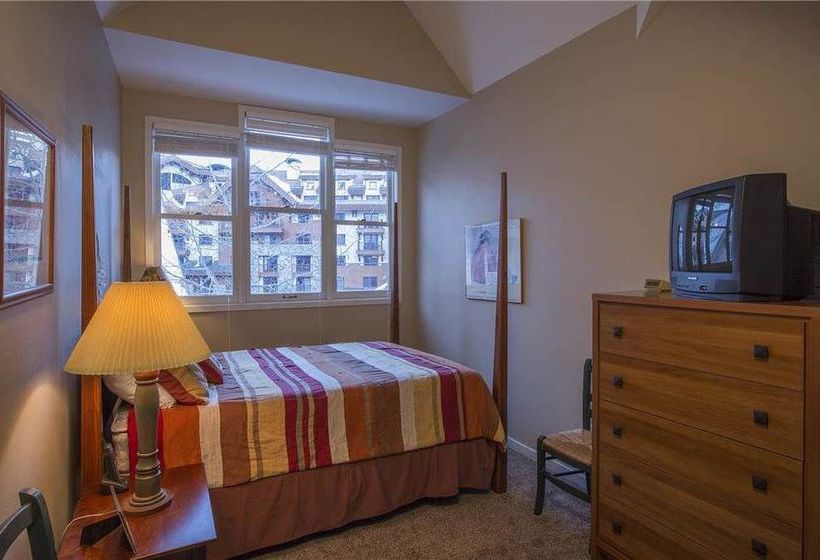 هتل Columbia Place Condominium