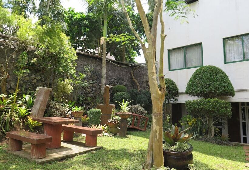 فندق Emiramona Garden