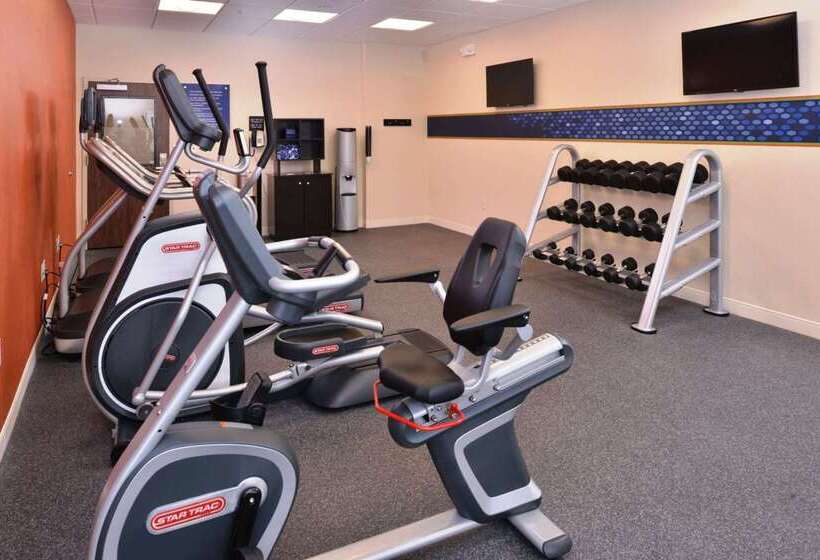 호텔 Hampton Inn Leavenworth