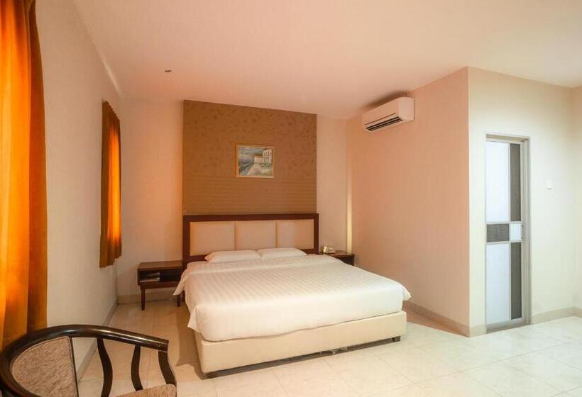 هتل Lovina Inn Nagoya Batam