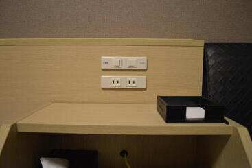 هتل Route Inn Ebina Ekimae