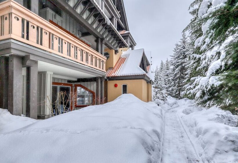هتل Sunpath Condos By Whistler Retreats