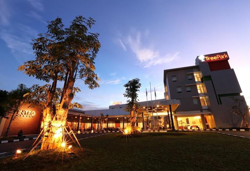 هتل Treepark  Banjarmasin