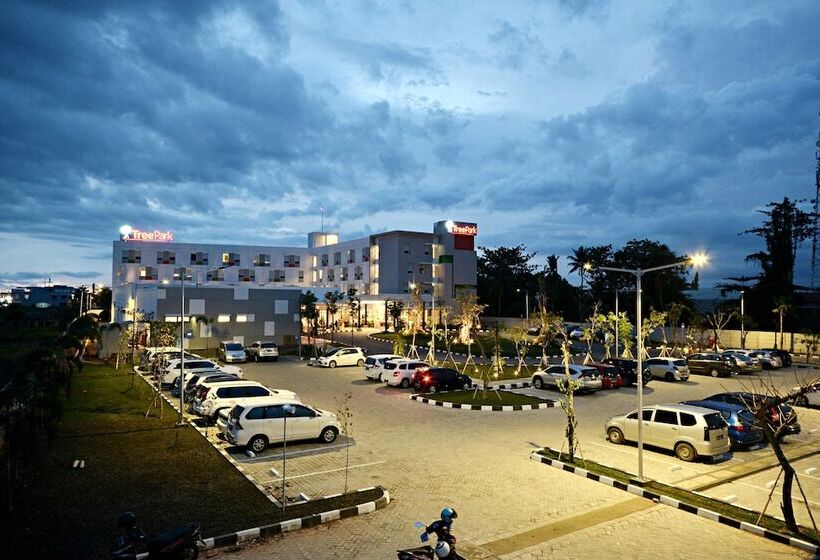 هتل Treepark  Banjarmasin