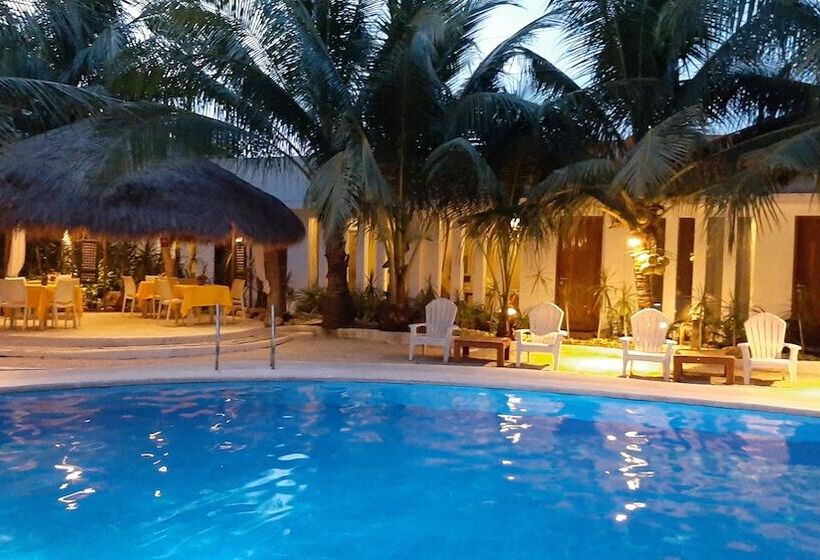 酒店 Urban Sands Iloilo