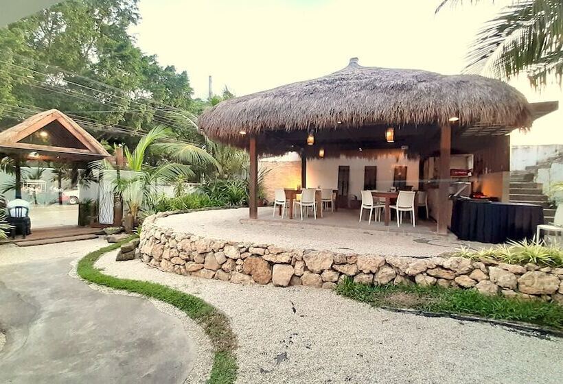 酒店 Urban Sands Iloilo